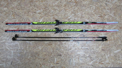 Лыжный комплект Grandeur (лыжи, палки, креплен. 75) (цвет палок в ассорт.) б/н 195см (салатовый)